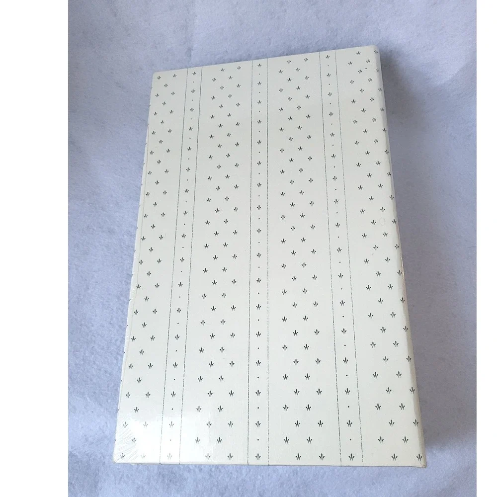 Vintage Holson Photo Album Holds over 200 American Country Fits 3.5